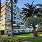 公寓 Beachfront Sea View Boulevard Du Midi 戛纳