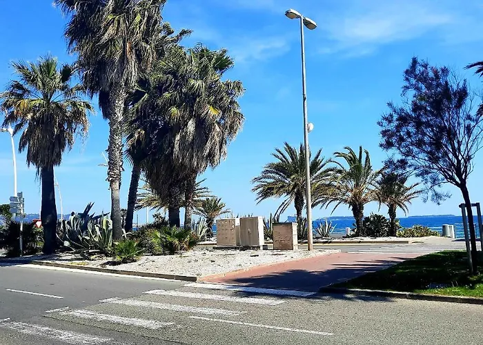 Beachfront Sea View Boulevard Du Midi Apartman Cannes