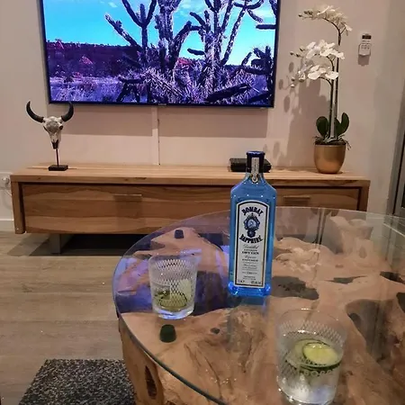 Beachfront Sea View Boulevard Du Midi 戛纳