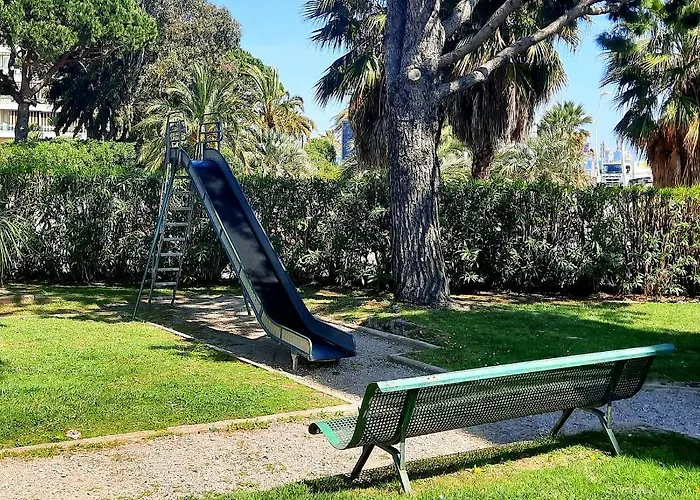 Beachfront Sea View Boulevard Du Midi קאן