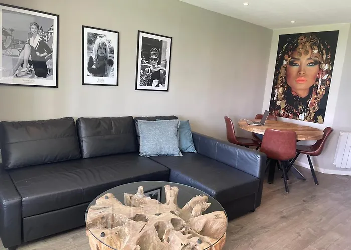 Beachfront Sea View Boulevard Du Midi * קאן